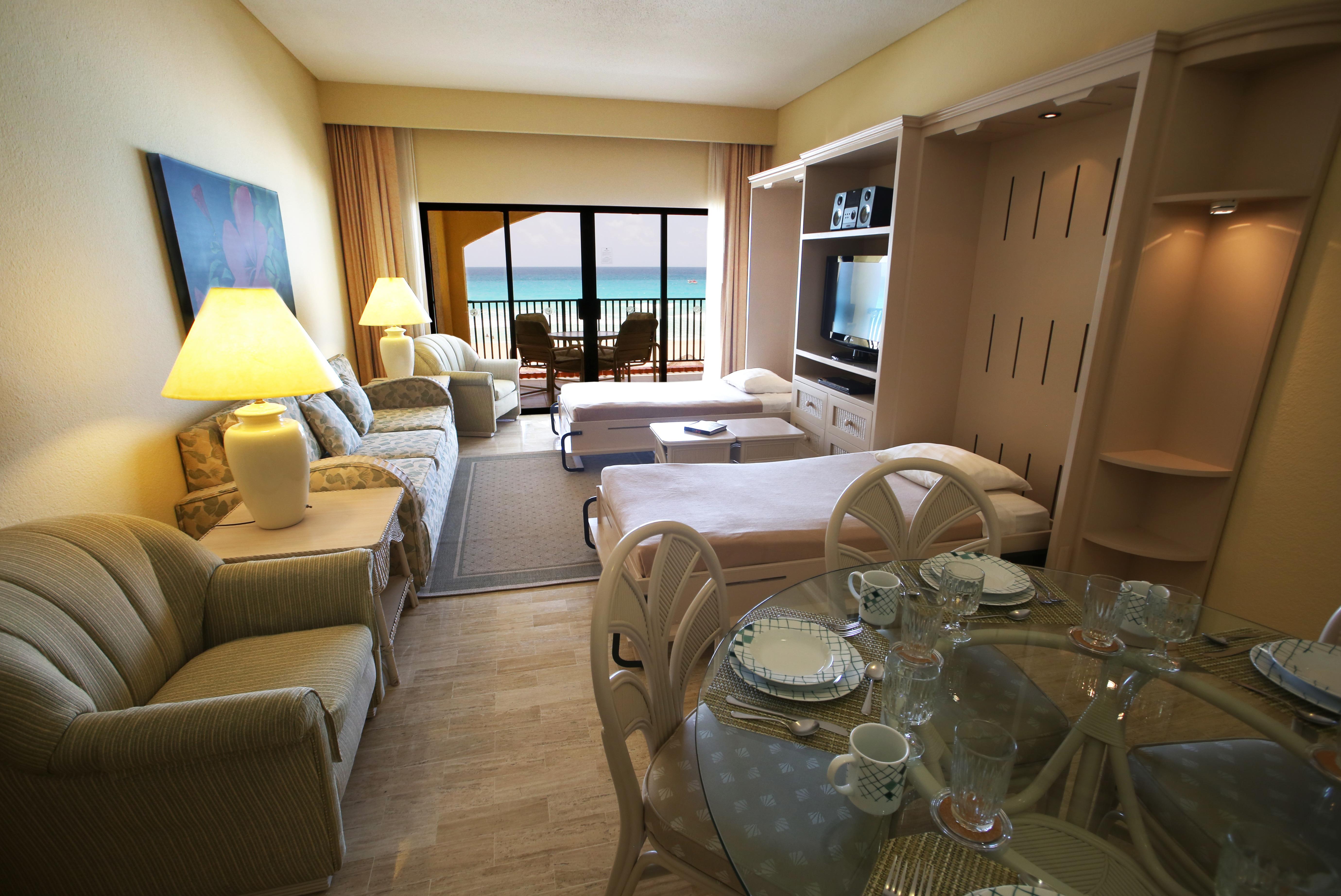 The Royal Islander - An All Suites Resort Cancun Exterior photo