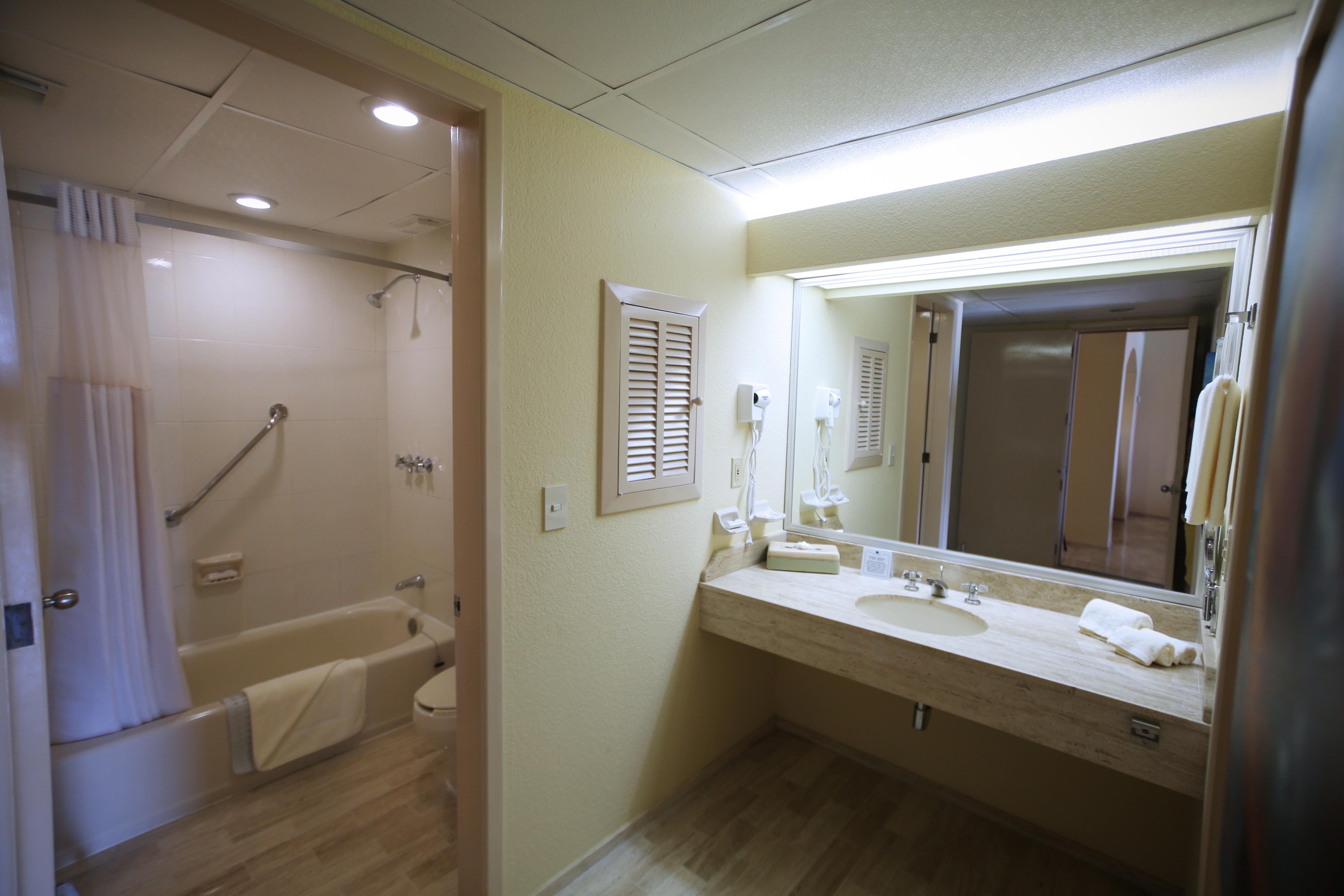 The Royal Islander - An All Suites Resort Cancun Exterior photo