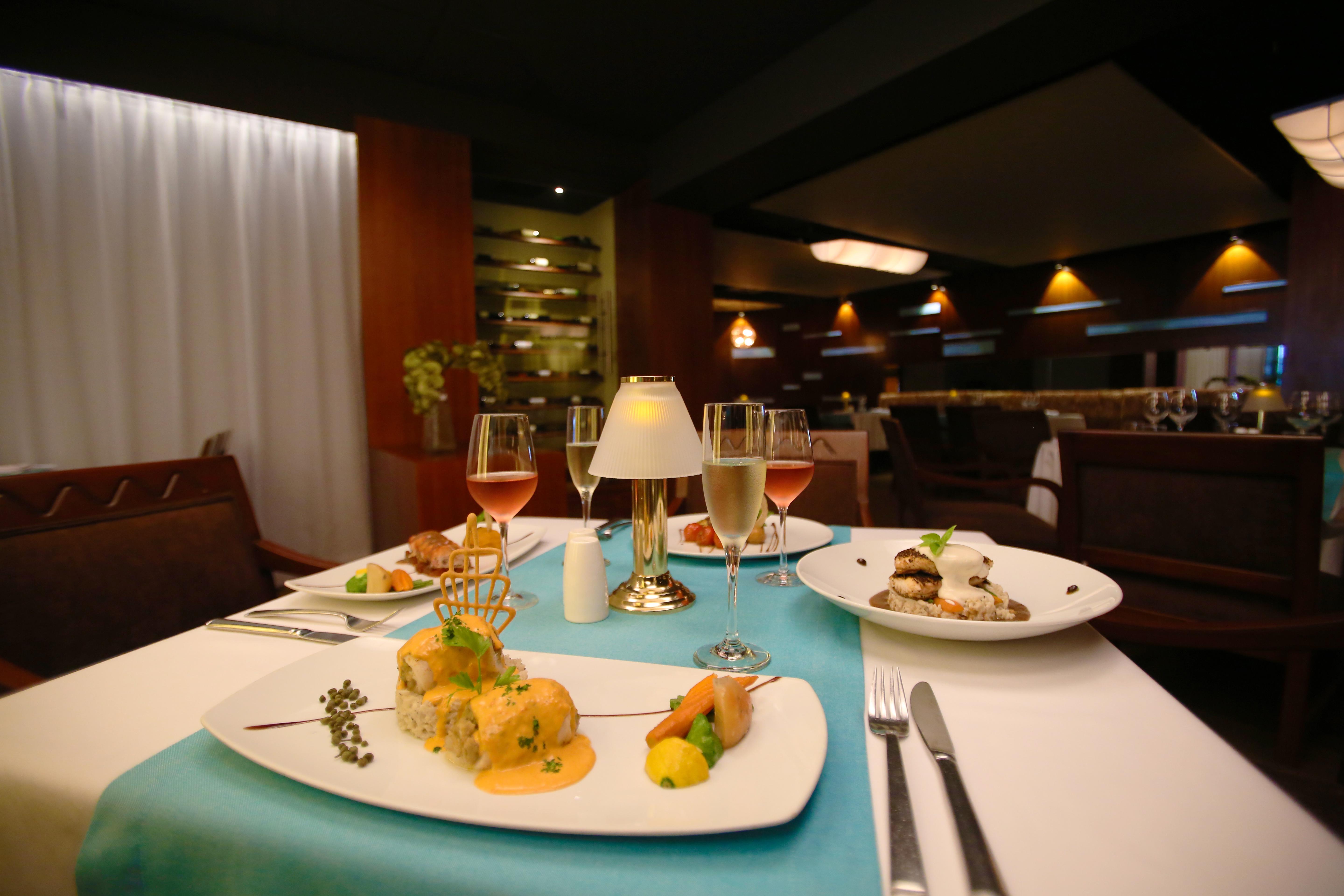 The Royal Islander - An All Suites Resort Cancun Exterior photo