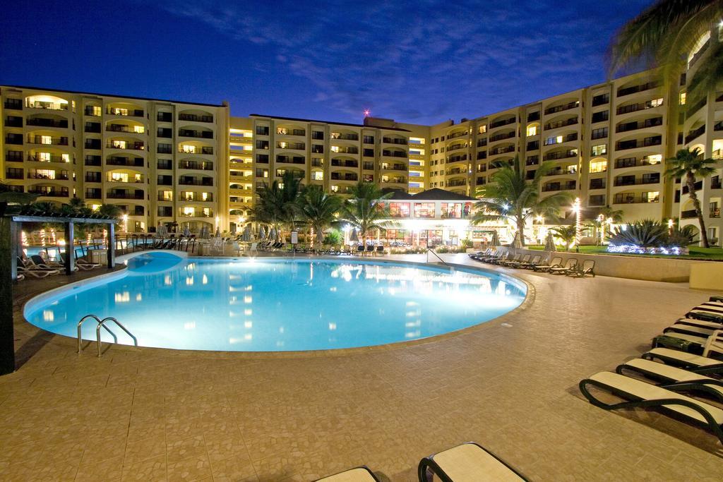The Royal Islander - An All Suites Resort Cancun Exterior photo