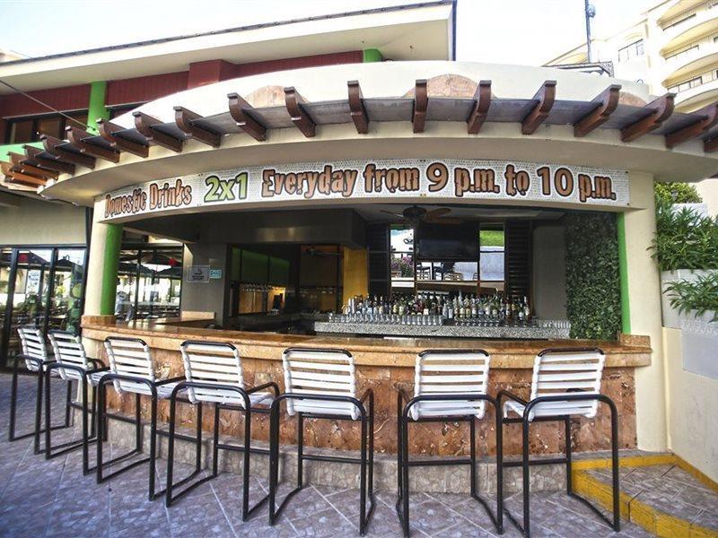 The Royal Islander - An All Suites Resort Cancun Exterior photo