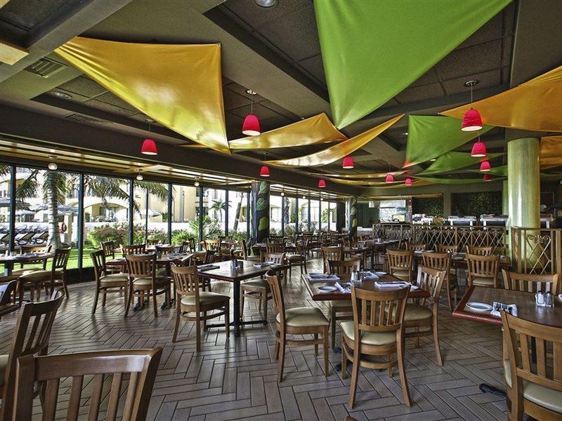 The Royal Islander - An All Suites Resort Cancun Exterior photo