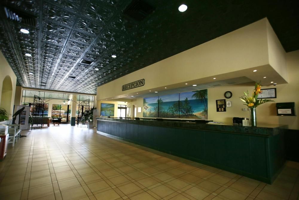 The Royal Islander - An All Suites Resort Cancun Exterior photo